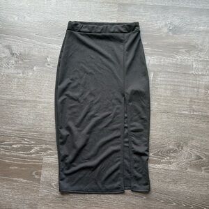 Misguided Midi Skirt with Slit Size 2